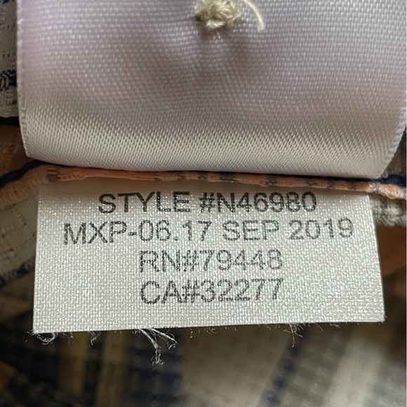 Marmot Long Sleeve Button Down Shirt - Picture 9 of 9